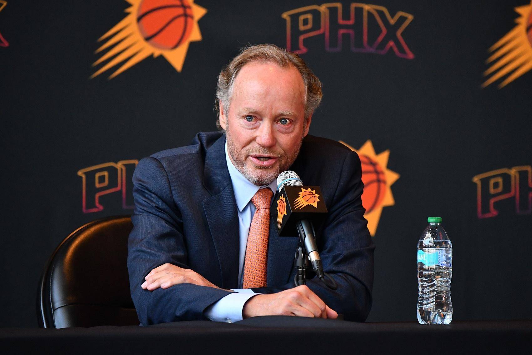 od体育网站入口-篮球巨星发布新书，分享个人成长历程的简单介绍