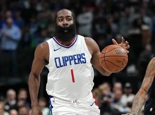 od体育app-关于凯泽斯劳滕队员合作默契,取得胜利的信息