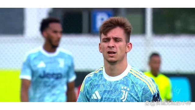 尤文图斯球员表现极度低迷,主教练寻找突破点