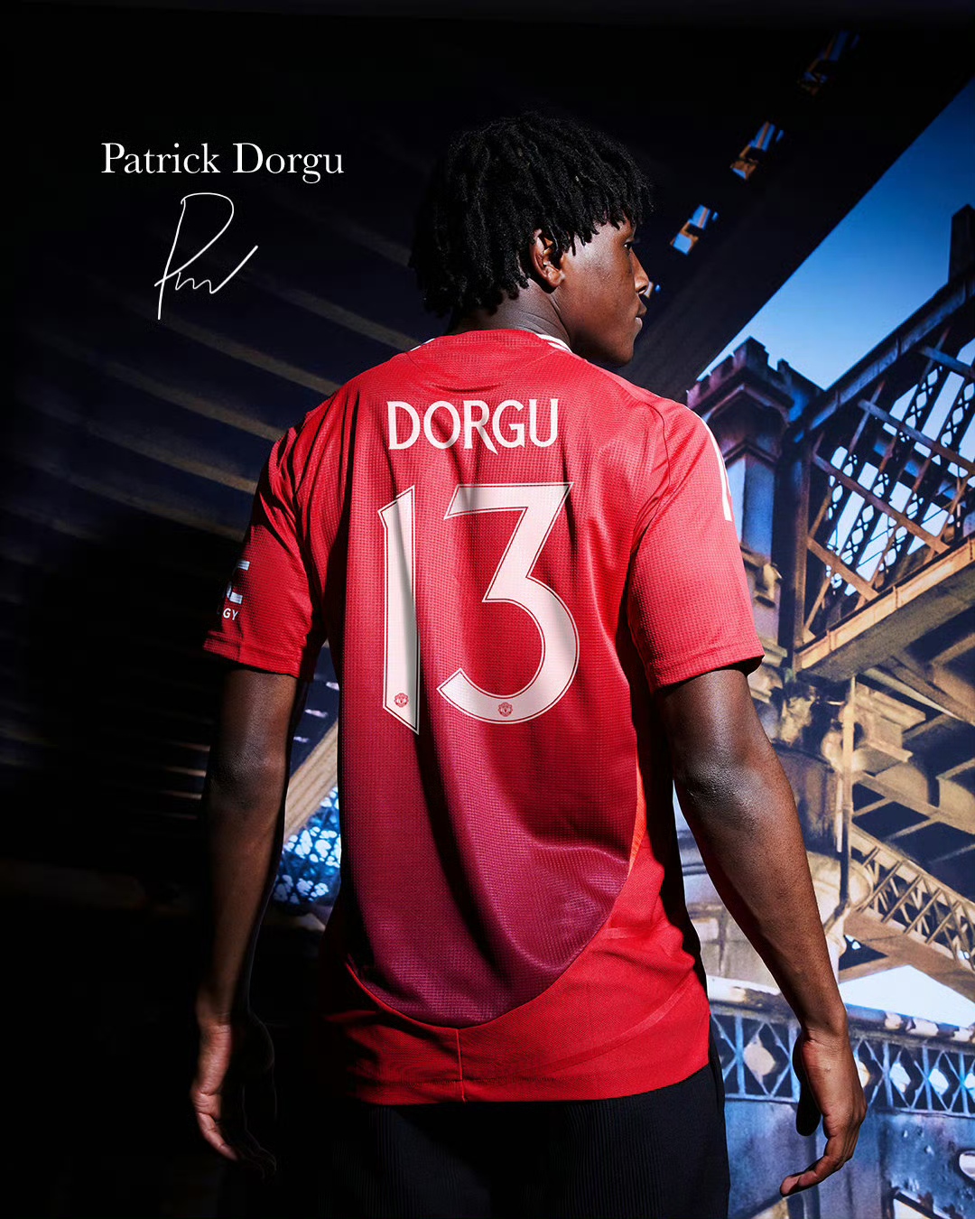 od体育入口-包含阿什利扬受伤下场,曼联中场缺席引发困扰的词条