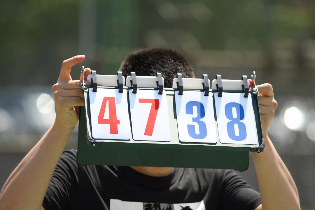 od体育网页版入口-渭南男篮稳扎稳打，晋级下一轮