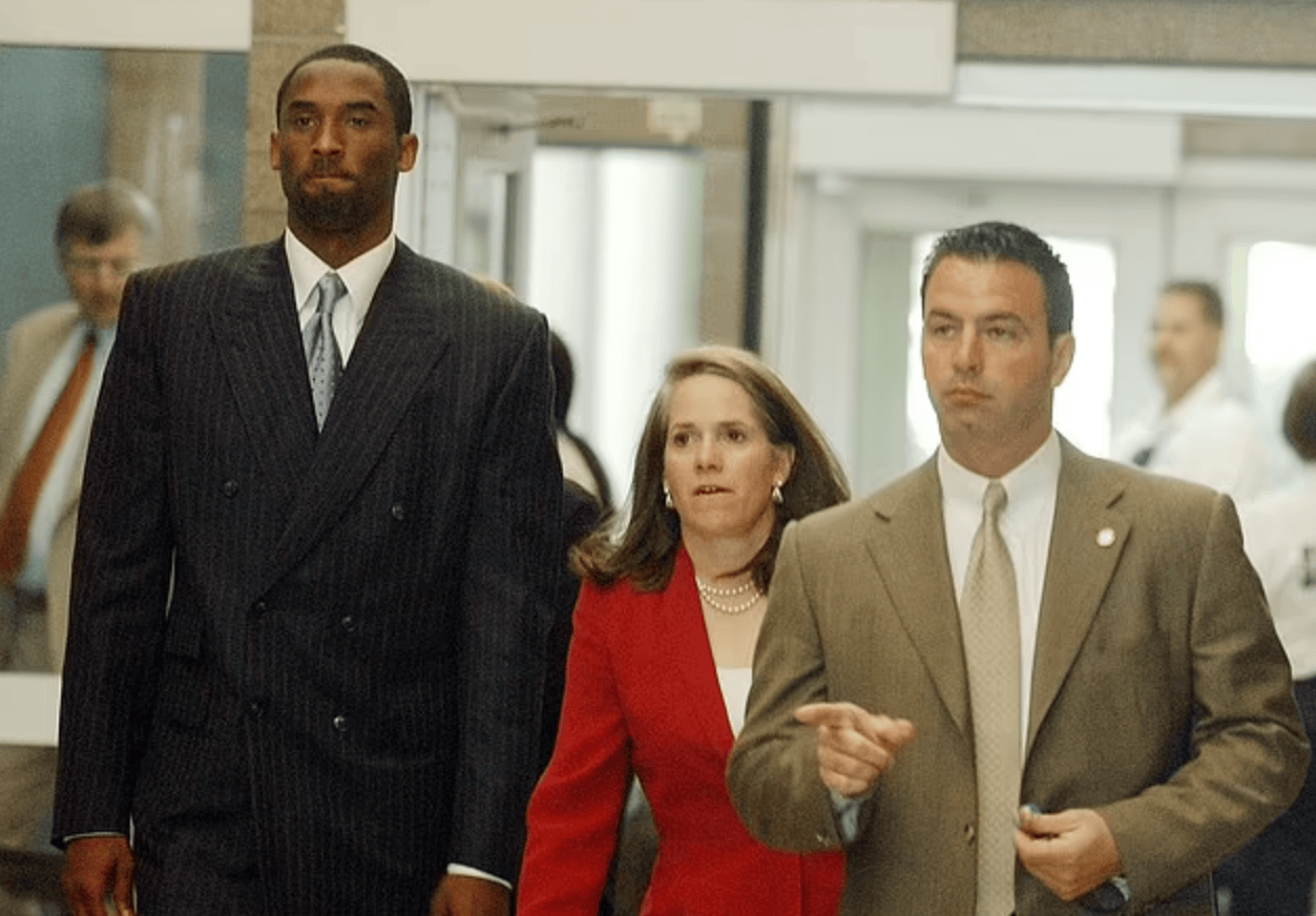 科比出席纪录片首映礼,谈及职业生涯内幕