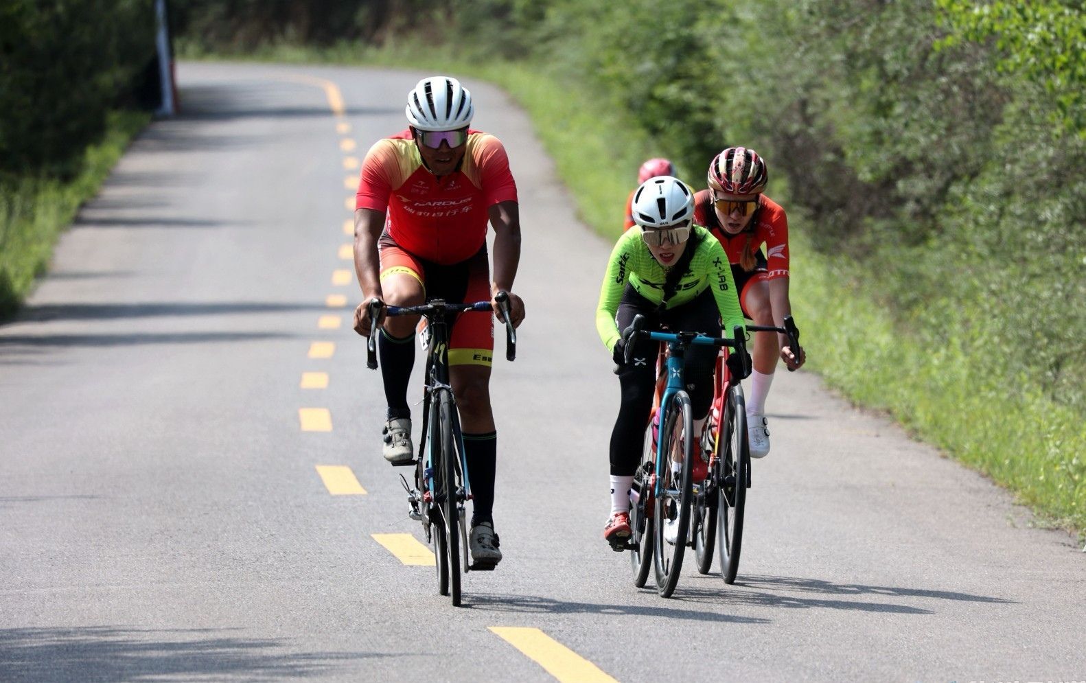 od体育课程-体育赛事场外花絮令人津津乐道的简单介绍